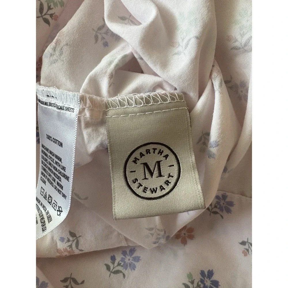 2‎ Martha Stewart Standard Pillowcases Flowers Pink Green cotton